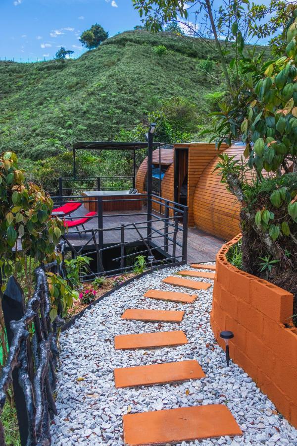 מלון Guatapé Glamping The Mountain מראה חיצוני תמונה