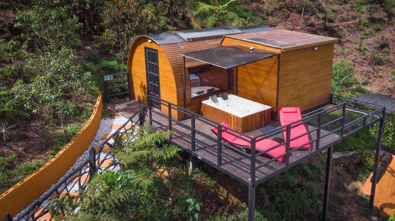 מלון Guatapé Glamping The Mountain מראה חיצוני תמונה