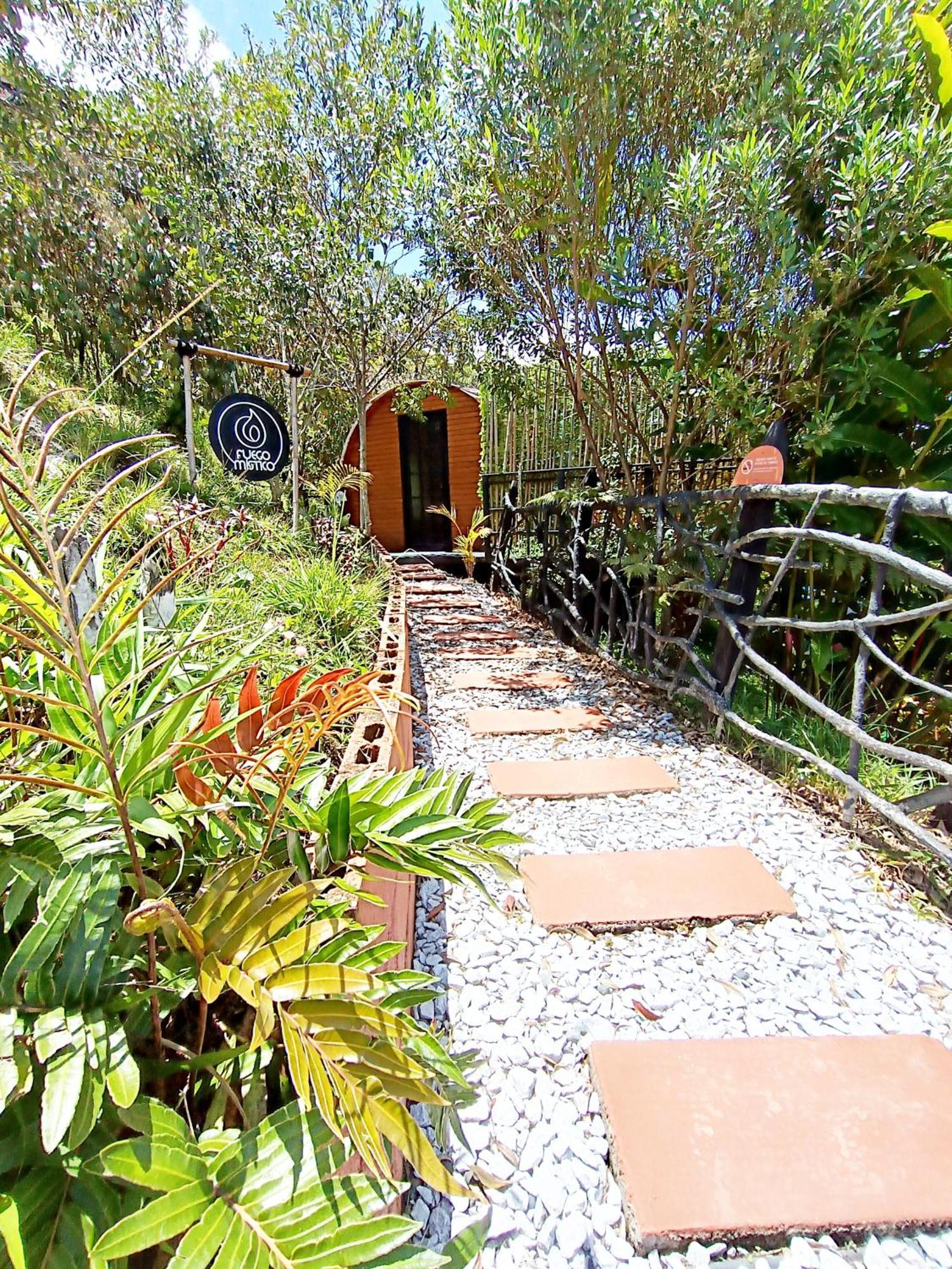 מלון Guatapé Glamping The Mountain מראה חיצוני תמונה