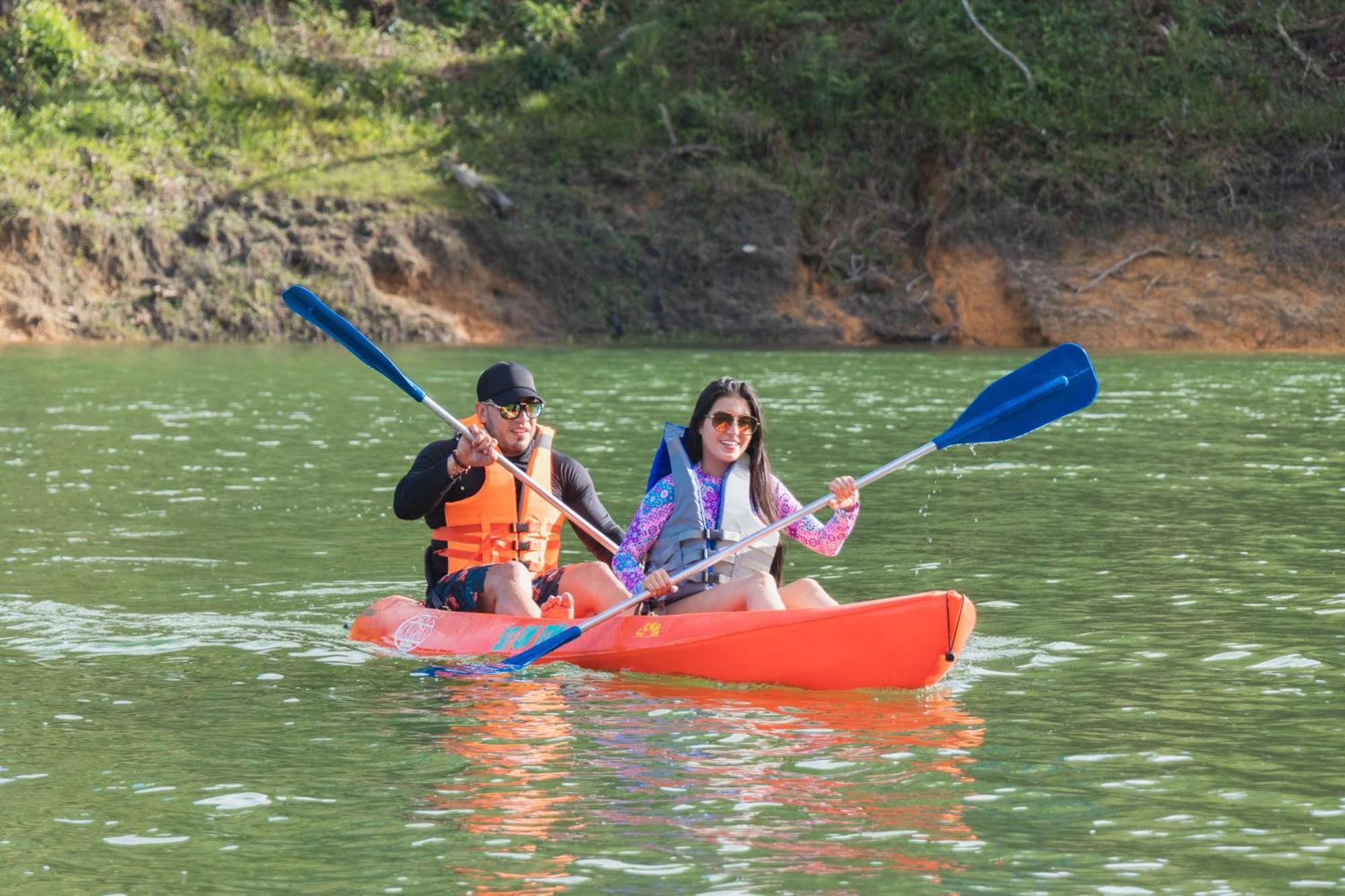 מלון Guatapé Glamping The Mountain מראה חיצוני תמונה